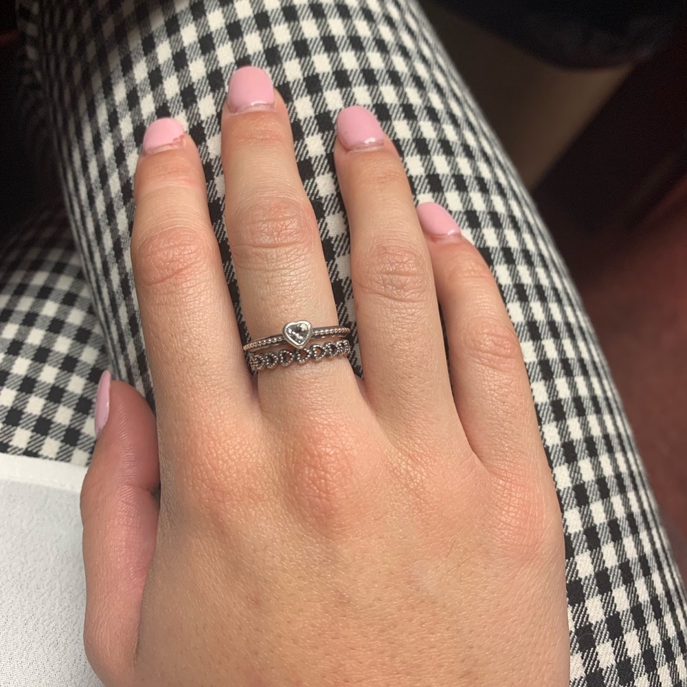 Size 5 Pandora Ring Set Like New!